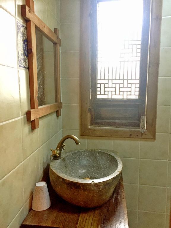 Hongcun Old House International Youth Hostel هوانغشان المظهر الخارجي الصورة